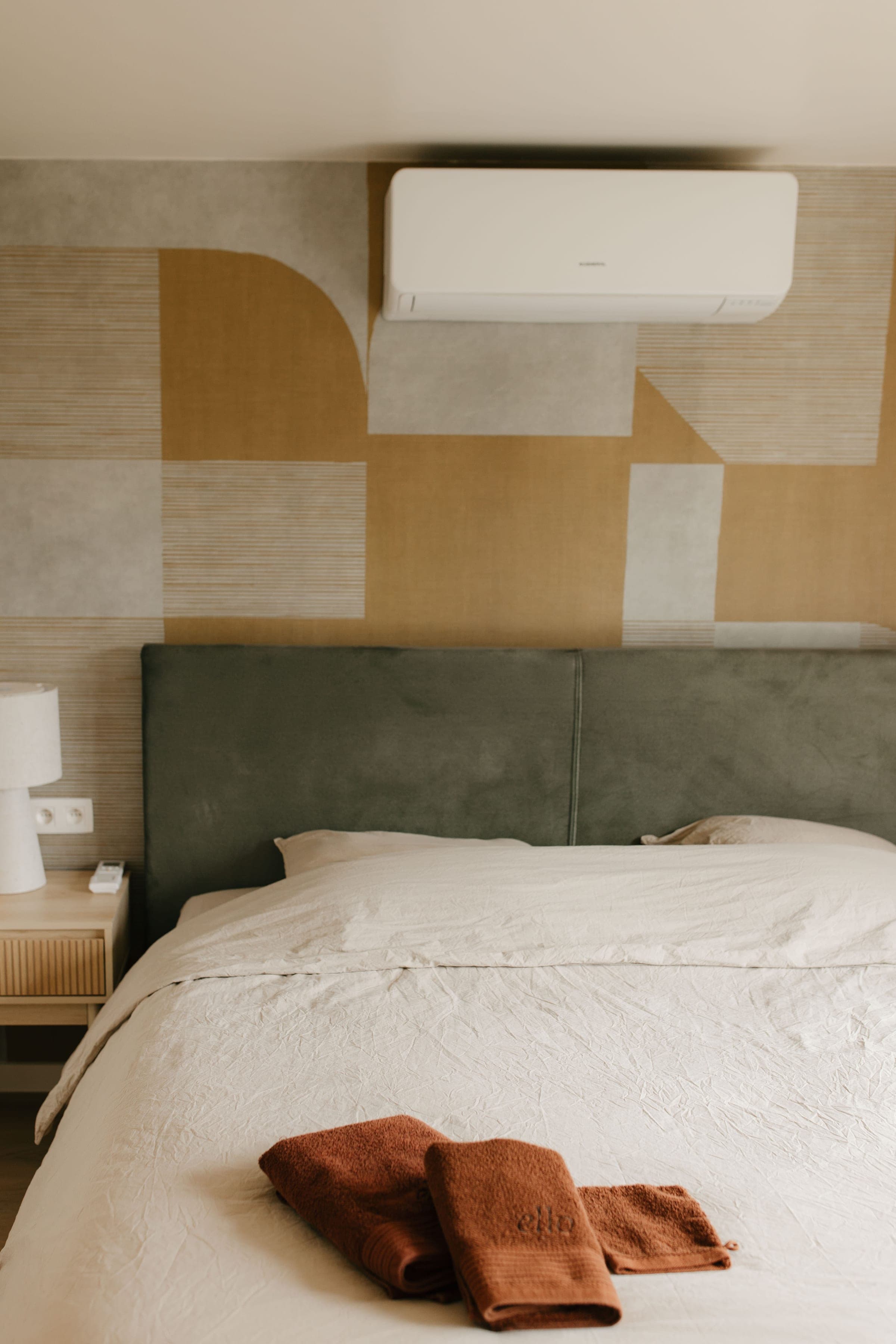 Second bedroom